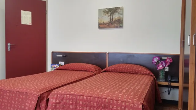 غرفة اقتصادية بسرير مزدوج أو سريرين منفصلين، B&B Hotel Milano Ornato 1/2