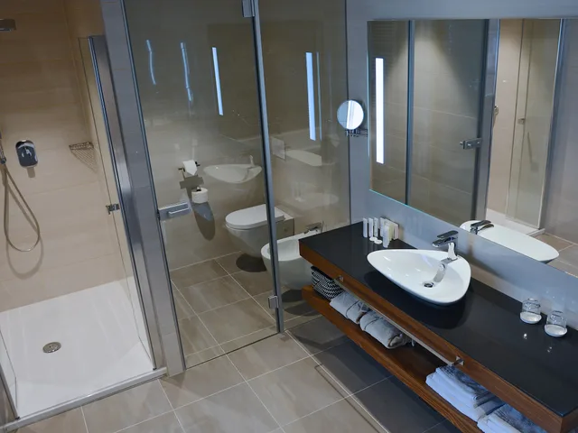 Suite, French Balcony، Atlantida Boutique Hotel 2/2