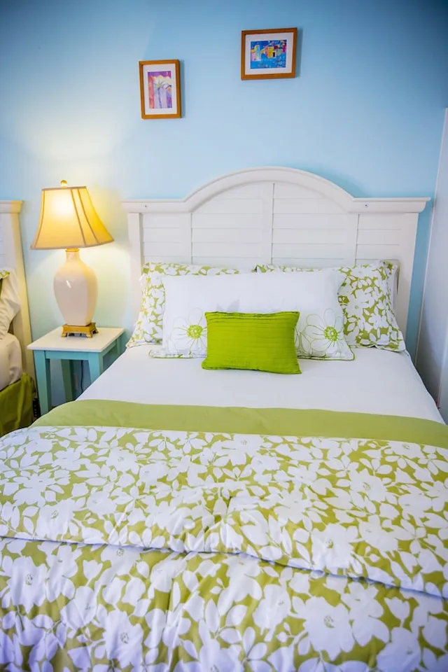 Deluxe, King Bed, Leucadia Beach Inn 3/6