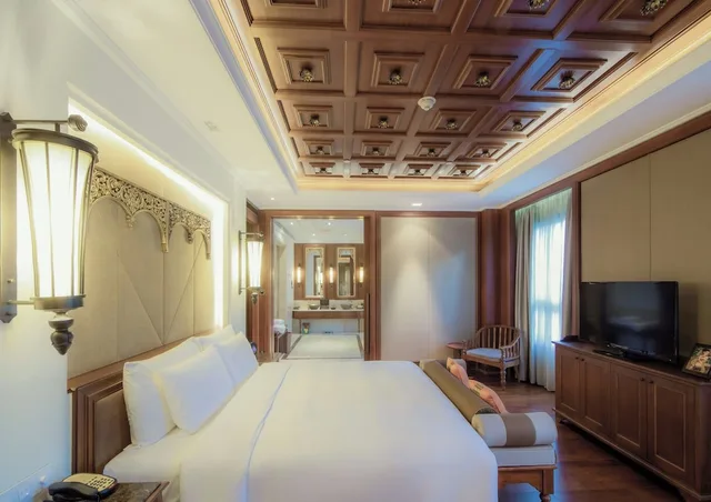 1 Bedroom, Suite, Single Bed, Dining Area, Lounge Access، Intercontinental Hotels Xishuangbanna Resort 4/6