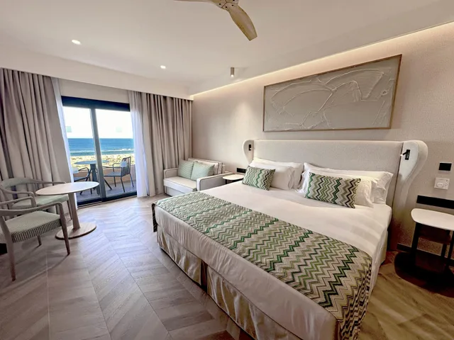غرفة سوبيريور بسرير مزدوج بإطلالة على البحر، Barcelo Punta Umbria Mar 4/10
