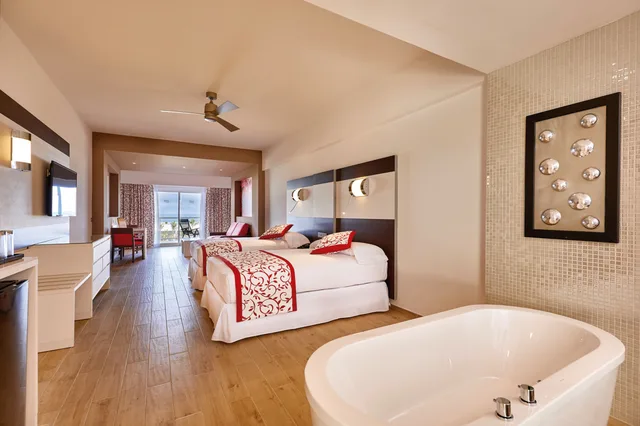 Junior Suite, Double Bed, Ocean View, Riu Palace Costa Mujeres All Inclusive 2/3