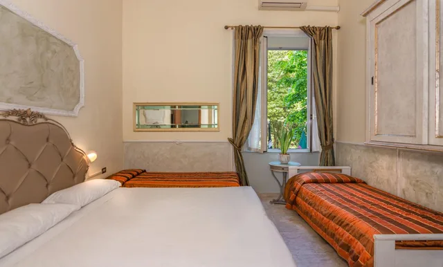 Comfort, Quadruple, Tahiti Hotel 1/10