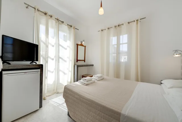غرفة بسرير مزدوج، Alia Hotel 1/10