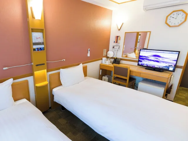 غرفة قياسية بسريرين منفصلين للمدخنين، Toyoko Inn Ichinoseki Ekimae 1/5