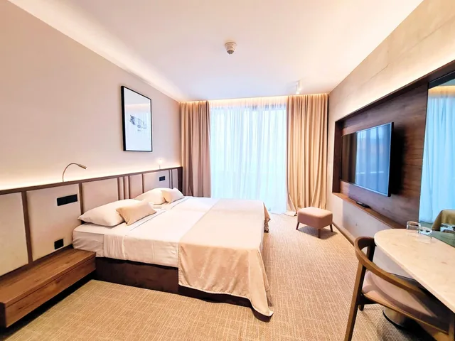 غرفة كلاسيكية بسرير مزدوج أو سريرين منفصلين، Grand Hotel View 4/8