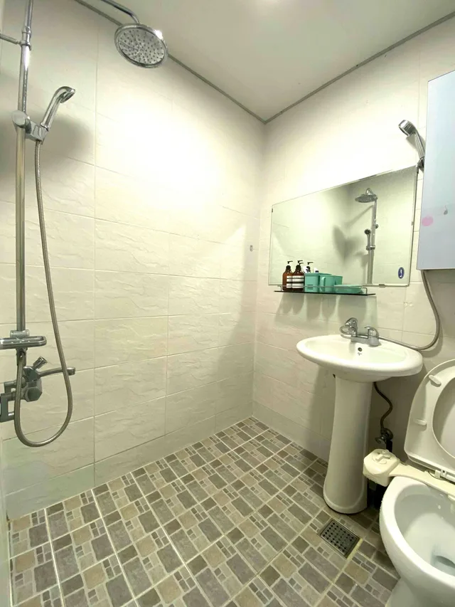 Family, Studio, 1 Double and 2 Futon Beds، Smile Resort Sokcho 5/6