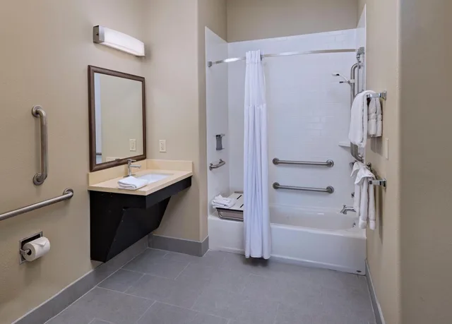جناح بغرفتي نوم لذوي الإعاقة، Staybridge Suites Austin Northwest 4/6