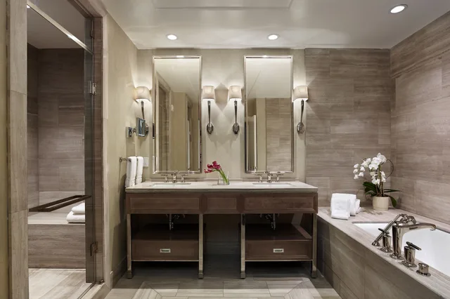 1 Bedroom, Park, Suite, King Bed، The Rittenhouse Hotel 2/2