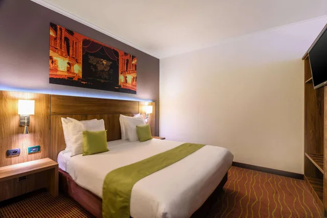 غرفة تنفيذية بسرير كوين، Hotel Opera Antwerpen Centrum 5/8