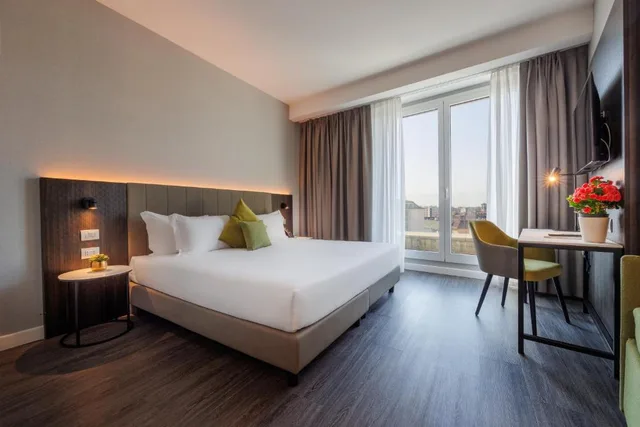 غرفة ديلوكس بسرير مزدوج، iH Hotels Milano Centrale 2/7