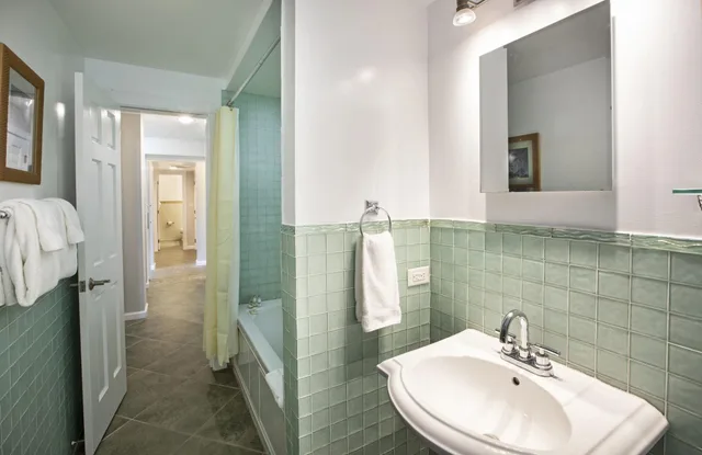 2 Bedrooms, Condo, Beach Front، Secret Harbour Beach Resort 4/7