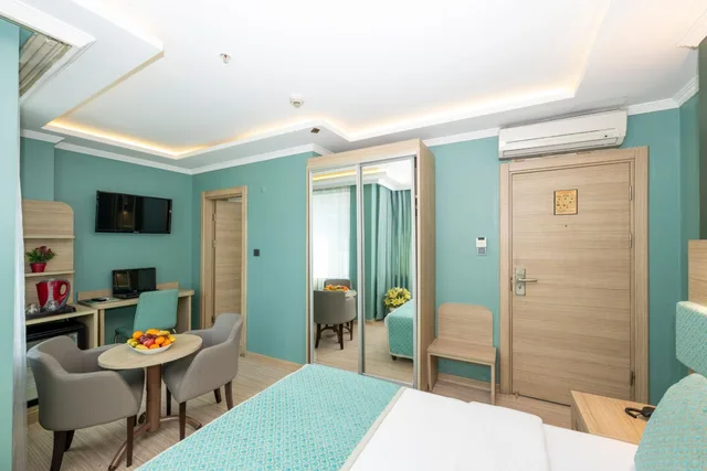 غرفة بسرير كوين، The Ottoman City Hotel 6/10