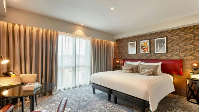 غرفة قياسية بسرير كوين لذوي الإعاقة، voco Leicester, an IHG Hotel 2/3
