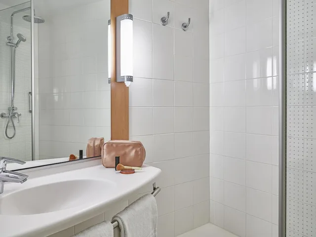 غرفة بسرير مزدوج، Ibis Barcelona Centro Sagrada Familia 3/3