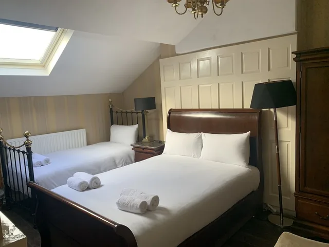 غرفة سوبيريور بسرير مزدوج وسرير فردي، Beech Mount Hotel 2/3