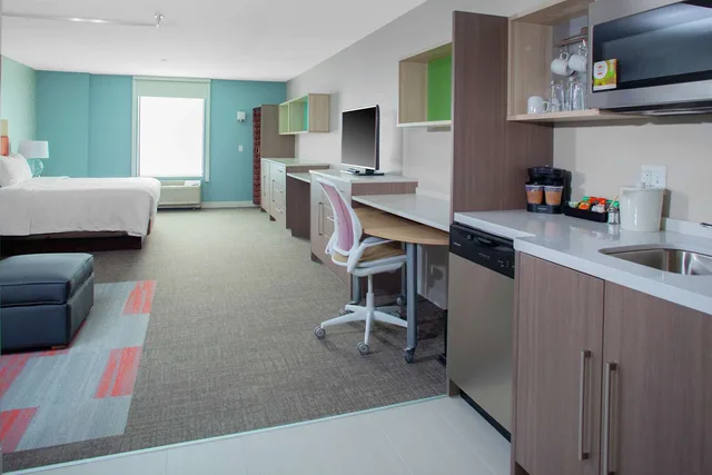جناح استوديو بسرير كينج لذوي الإعاقة، Home2 Suites By Hilton Bloomington 3/3