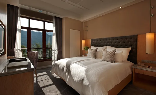 غرفة بريميير بسرير مزدوج أو سريرين منفصلين، The Chateau Spa & Wellness Resort 1/3