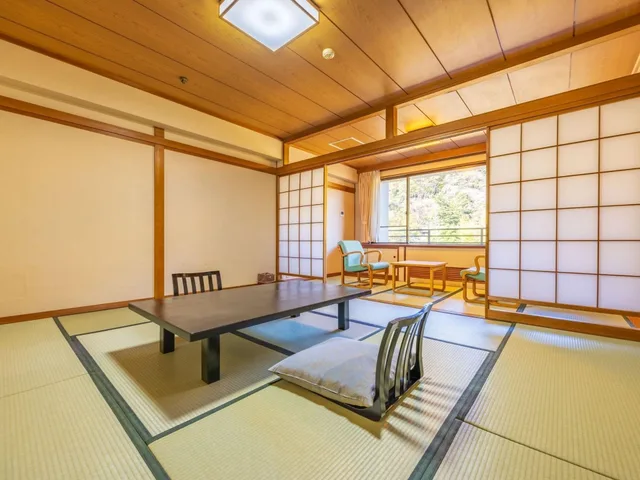 غرفة يابانية، Hakoneji Kaiun 4/8