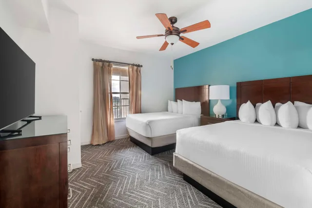 جناح بإطلالة، Hilton Vacation Club Aqua Sol Orlando West 1/3