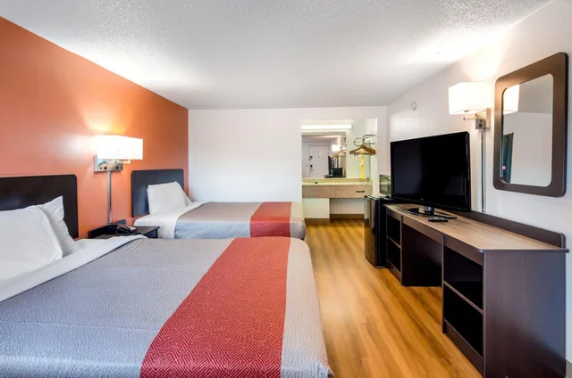 غرفة ديلوكس رباعية للمدخنين، Motel6 Salem, VA 1/10