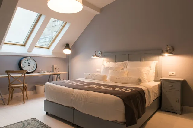 غرفة بسرير كوين، Smokvica Dorcol B&B 4/8