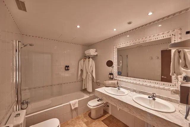 جناح، Hotel Maristel - Adults Only 7/7