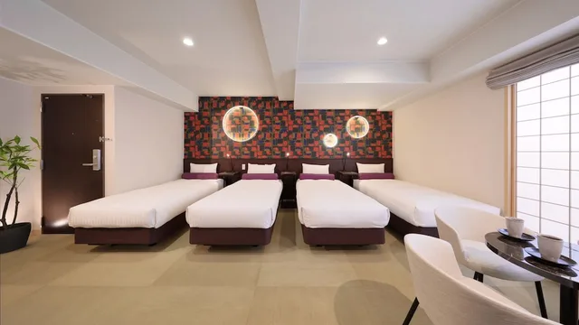 غرفة عائلية رباعية بأربعة أسرّة، Gion Crystal Hotel 2/3