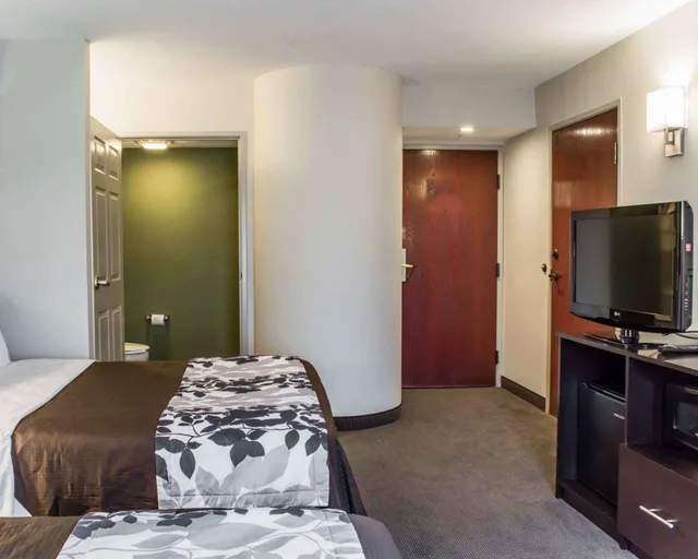 غرفة قياسية بسريرين كوين، Sleep Inn Richmond North 3/3