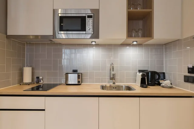 Monument, Suite, King Bed, Parliament View, Kitchen، Staybridge Suites The Hague - Parliament 4/4