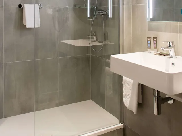 غرفة عائلية بسرير مزدوج مع أريكة، Novotel Szczecin Centrum 8/9