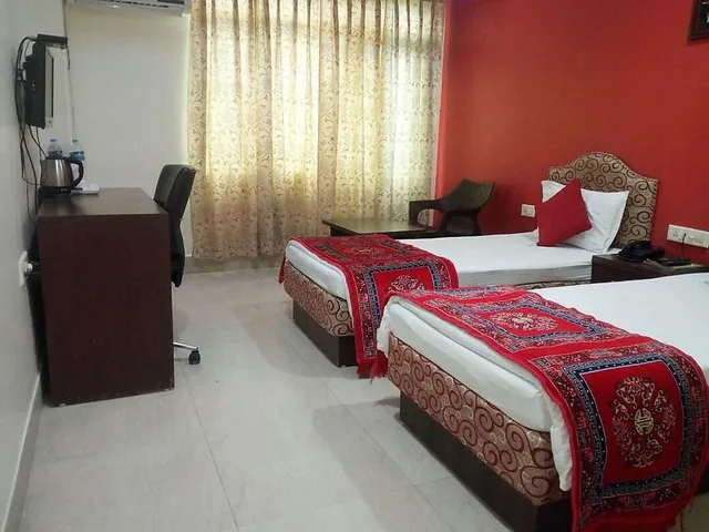 غرفة ديلوكس، HOTEL BODHGAYA GAUTAM 1/1
