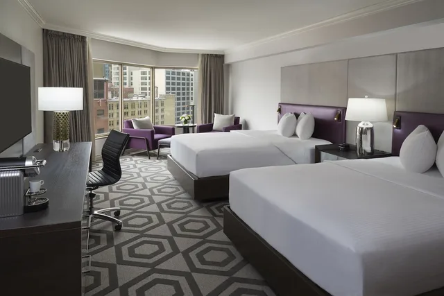 غرفة بريميوم بسريرين مزدوجين مع دخول صالة النادي، INTERCONTINENTAL TORONTO CENTRE 4/9