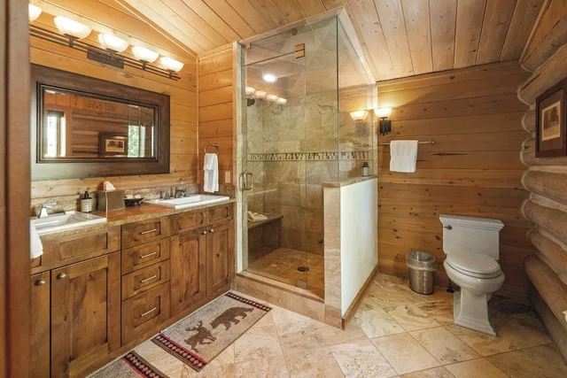 4 Bedrooms, Mountain, Cabin, 2 King Beds, 3 Bunk Beds، Osprey At Beaver Creek Rock Resort 5/5