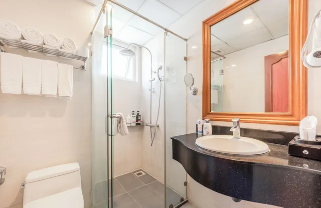 جناح عائلي بسريرين مزدوجين، A25 Phan Dinh Phung Hotel 10/10