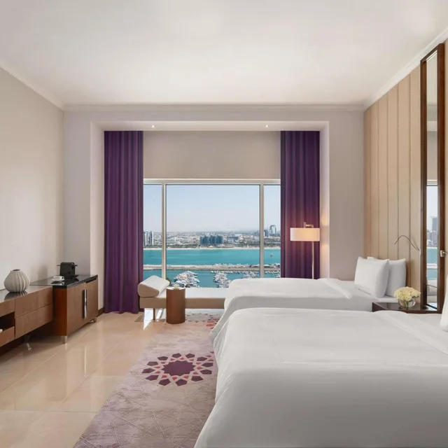 جناح بريميوم بسرير فردي بغرفتي نوم، Rixos Marina Abu Dhabi 1/10
