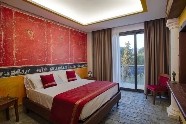 جناح بسرير كوين، Hotel del Sole Pompei 3/8