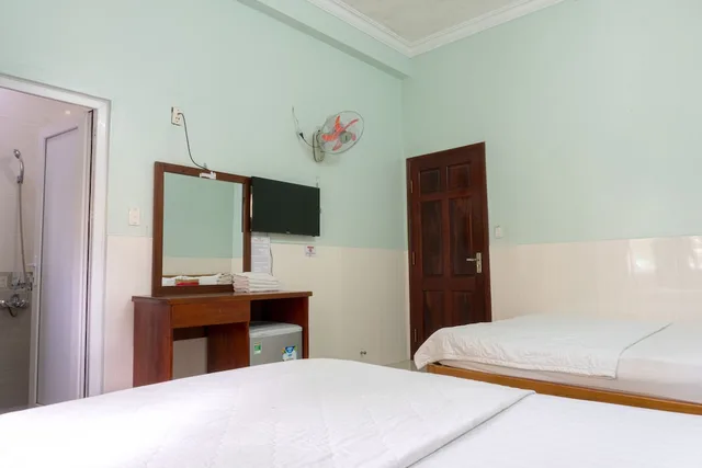غرفة عائلية رباعية بسريرين مزدوجين، Tuyet Lan Hotel 2/10