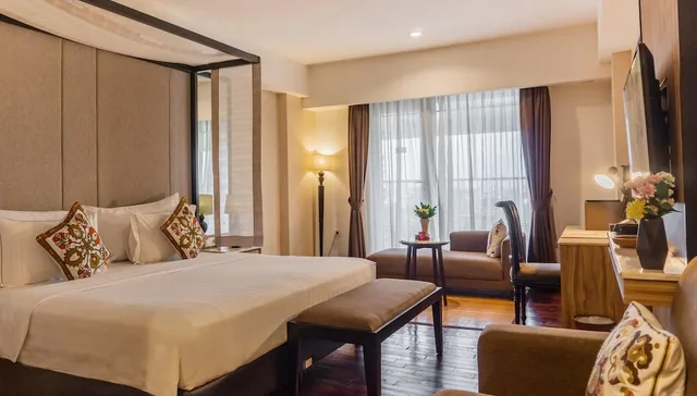 Executive, King Bed, Balcony, Grand Sunshine Resort and Convention 2/5