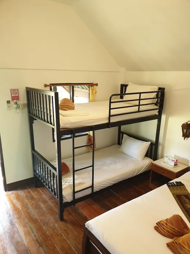 غرفة عائلية بسرير مزدوج وسرير بطابقين، Lanta Family Resort 9/10