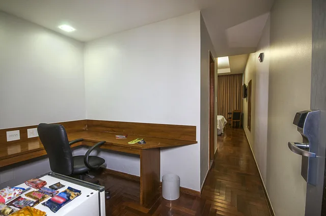غرفة ثلاثية، SERRANO RESIDENCIAL HOTEL 3/3