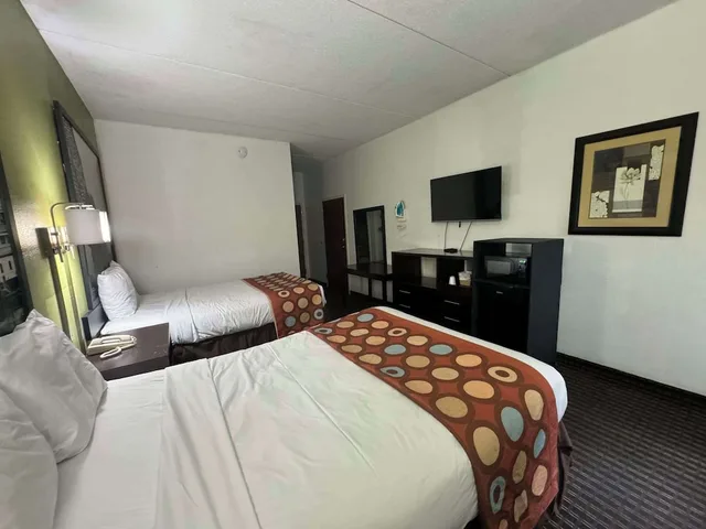 غرفة قياسية بسريرين كوين، Quality Inn Chattanooga Hamilton Place 6/9