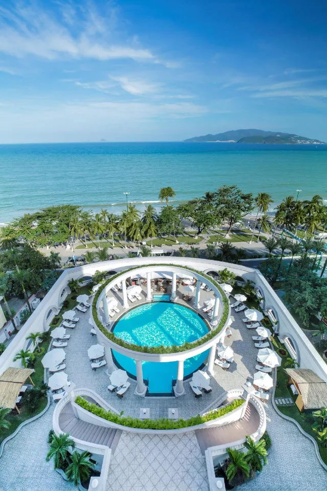 غرفة ديلوكس بإطلالة على البحر، Sunrise Nha Trang Beach Hotel and Spa 1/2