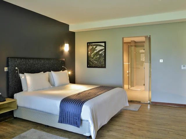 Standard, Mantis Epic Hotel And Suites 9/10