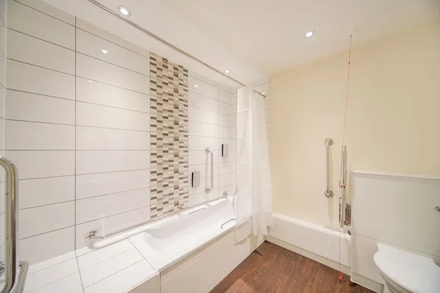 غرفة مزدوجة لذوي الإعاقة، Belvilla Newport City Centre Hotel - Lifestyle 6/6