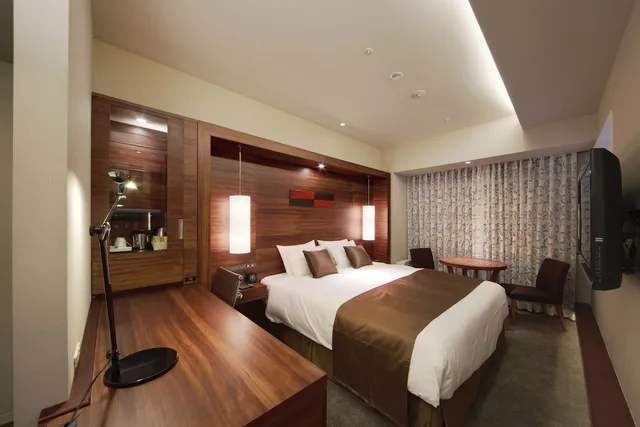 Room, Queen Bed, Premium Floor, Smoking، Hotel Metropolitan Akita 1/2