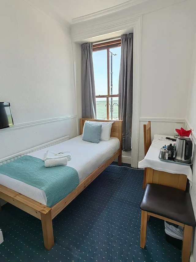 غرفة بإطلالة على البحر مفردة بسرير فردي بحمام مشترك، Celtic Bay Guest House 2/2