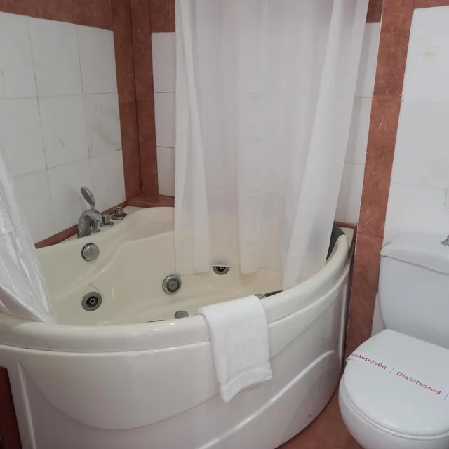 غرفة ديلوكس بسرير مزدوج بإطلالة على البحر بجاكوزي، Rethymno Mare Royal And Waterpark 4/7