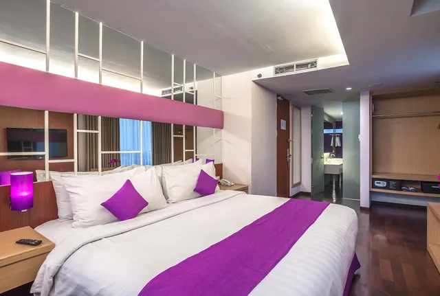 جناح تنفيذي بسرير كينج، Quest Hotel Darmo Surabaya 3/5