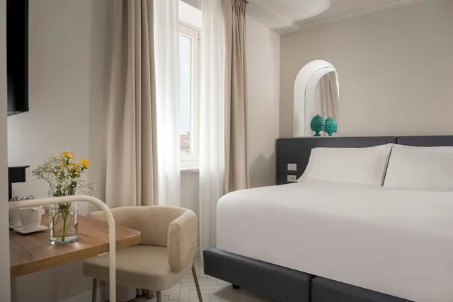 Standard, Double or Twin Bed, Palazzo Tasso 3/10